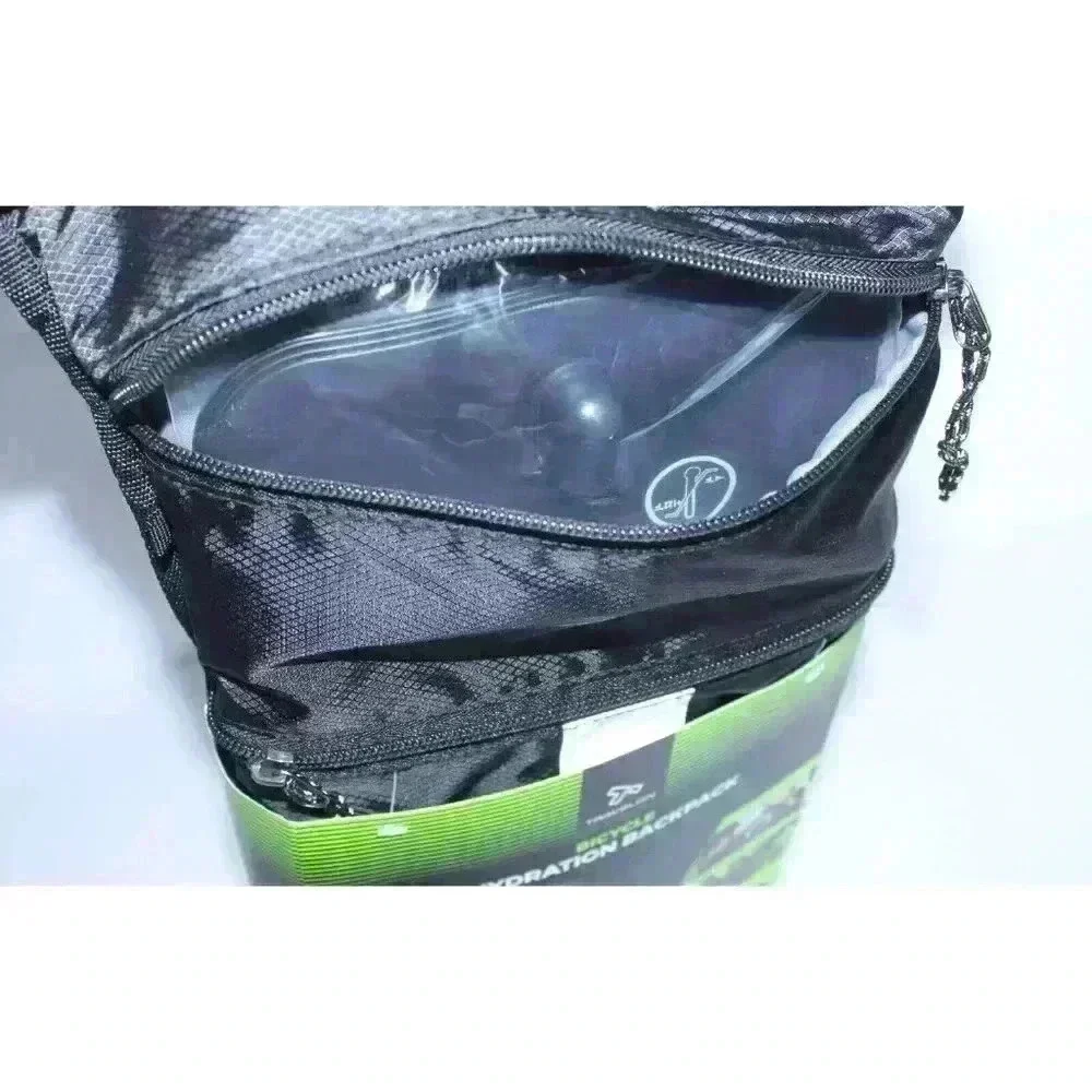 Travelon‎ Bicycle Hydration Backpack 2 L. Bladder hydration tube, reflection NWT - Picture 10 of 11